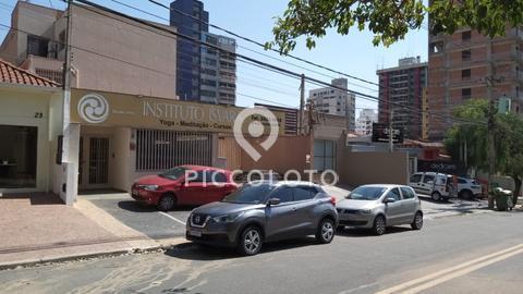 Casa para alugar em Campinas, Cambuí, com 4 quartos, com 223.64 m²