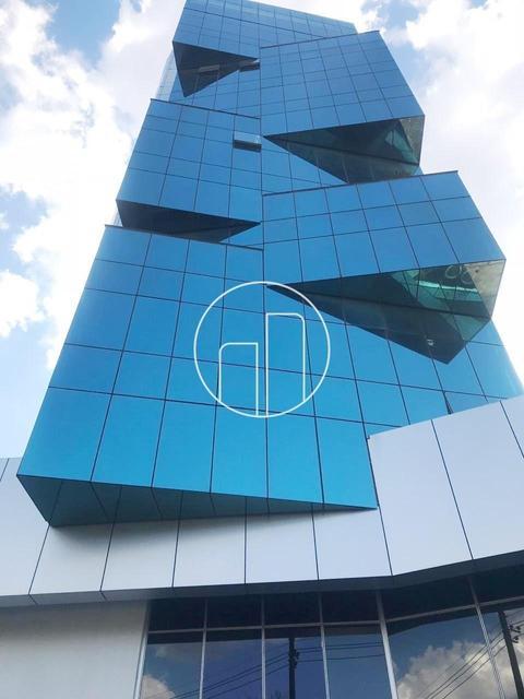 Sala à venda em Campinas, Cambuí, com 104 m², Condomínio Edifício Hannover Tower