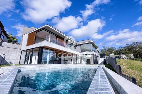 Sobrado à venda em Campinas, Jardim Madalena, com 4 suítes, com 550 m², Residencial Jatibela