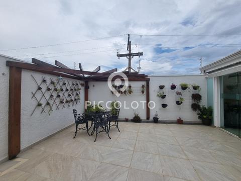 Sobrado à venda em Campinas, Vila Nogueira, com 2 suítes, com 180 m², Villagio Victoria