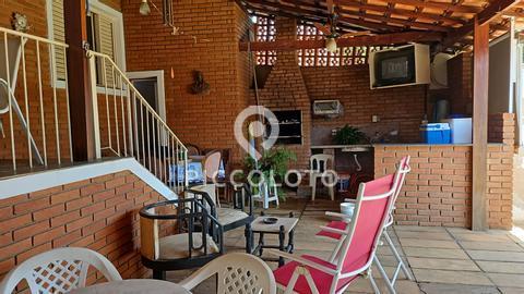 Casa à venda em Campinas, Chácara da Barra, com 3 quartos, com 135 m²