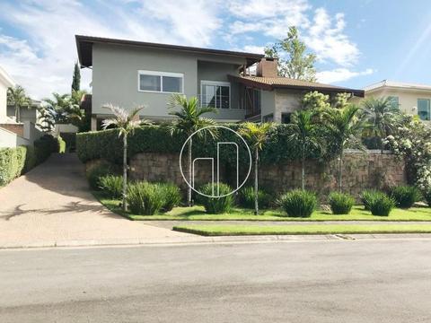 Sobrado à venda em Campinas, Residencial Parque das Araucárias, com 4 suítes, com 381.13 m²