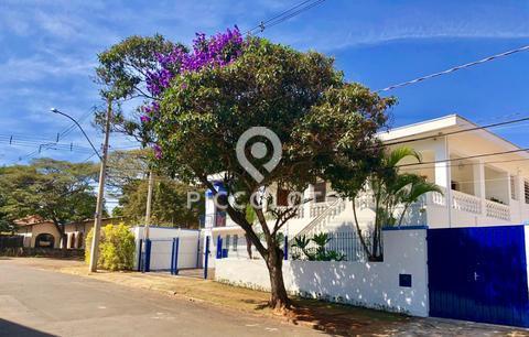 Casa à venda em Campinas, Cidade Universitária, com 9 quartos, com 449.5 m²