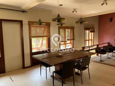 Sobrado à venda em Campinas, Bairro das Palmeiras, com 3 quartos, com 368 m²