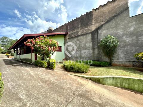 Terreno à venda em Campinas, Sousas, com 70.57 m²