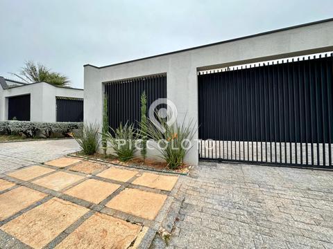 Sobrado à venda em Campinas, Chácara Primavera, com 4 quartos, com 408.92 m²