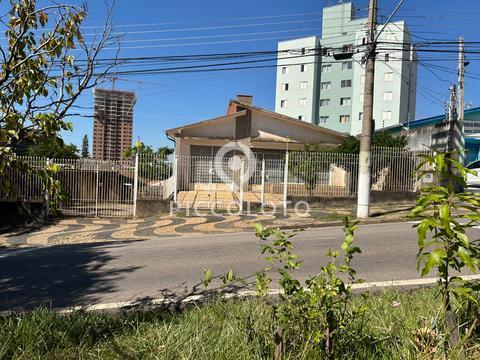 Casa à venda em Campinas, Jardim Proença, com 3 quartos, com 262 m²